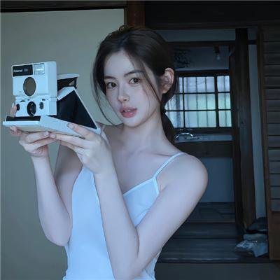 爱在咫尺间 封面