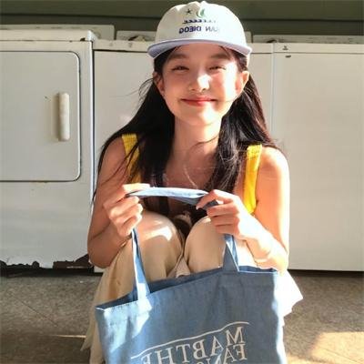 女鹿 封面