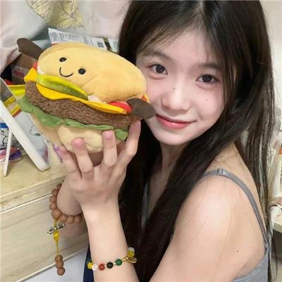 她与她的猫 封面